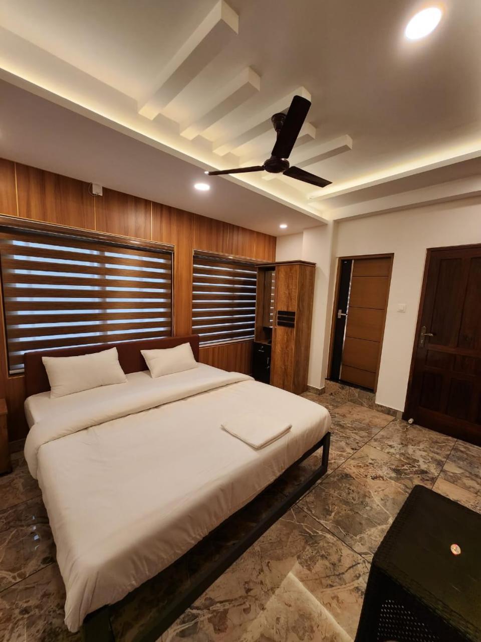 فندق Royal View Residency Attingal المظهر الخارجي الصورة